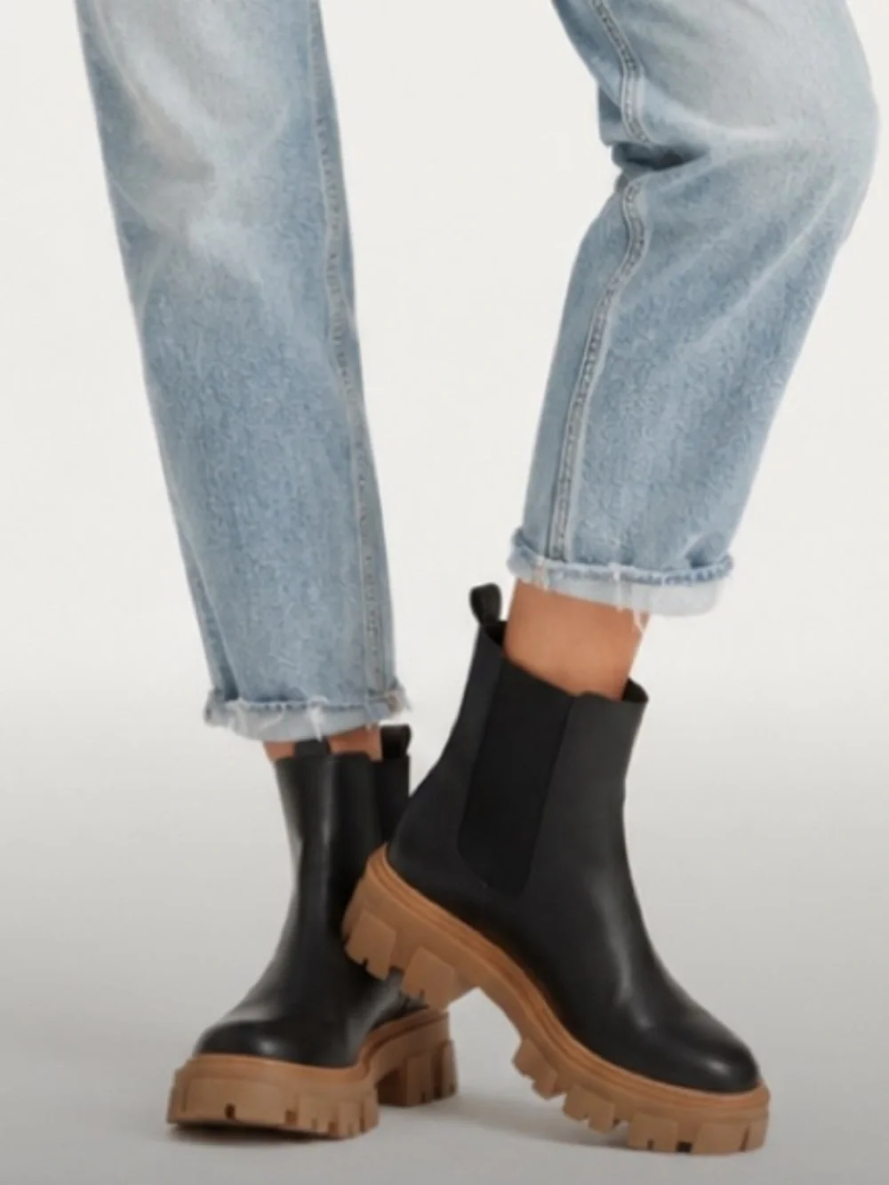 Silent d x Anthropologie black cress Chelsea boot lug soles size 40/10